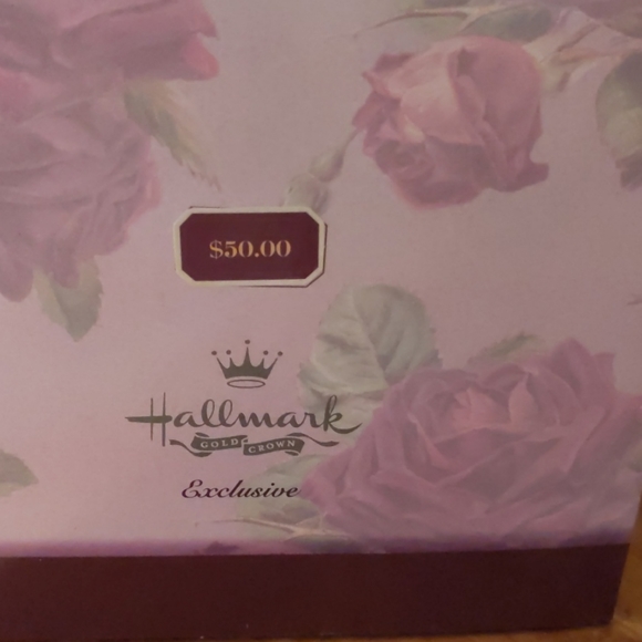 1996 Holiday Traditions Barbie - Picture 5 of 9